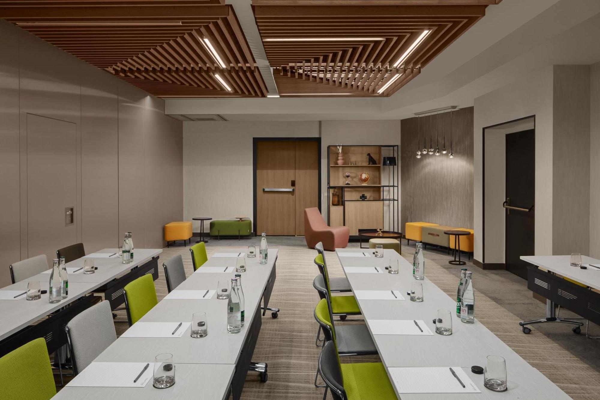 Courtyard By Marriott Paris Porte De Versailles Issy-les-Moulineaux Exteriér fotografie