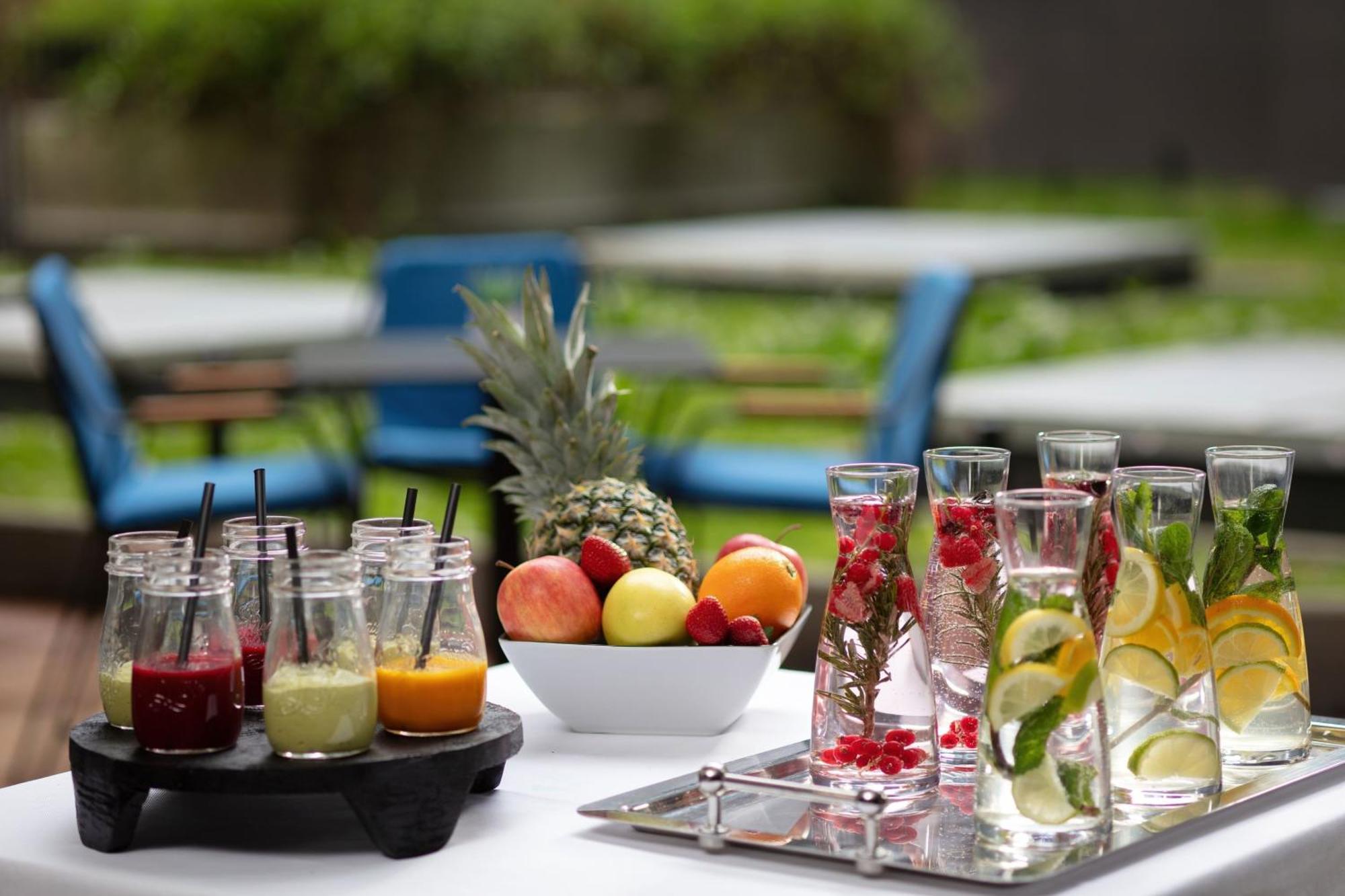 Courtyard By Marriott Paris Porte De Versailles Issy-les-Moulineaux Exteriér fotografie
