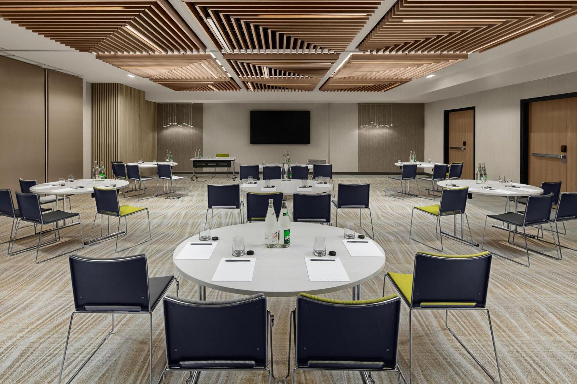 Courtyard By Marriott Paris Porte De Versailles Issy-les-Moulineaux Exteriér fotografie