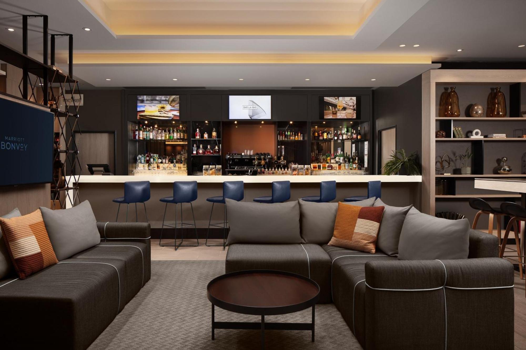 Courtyard By Marriott Paris Porte De Versailles Issy-les-Moulineaux Exteriér fotografie