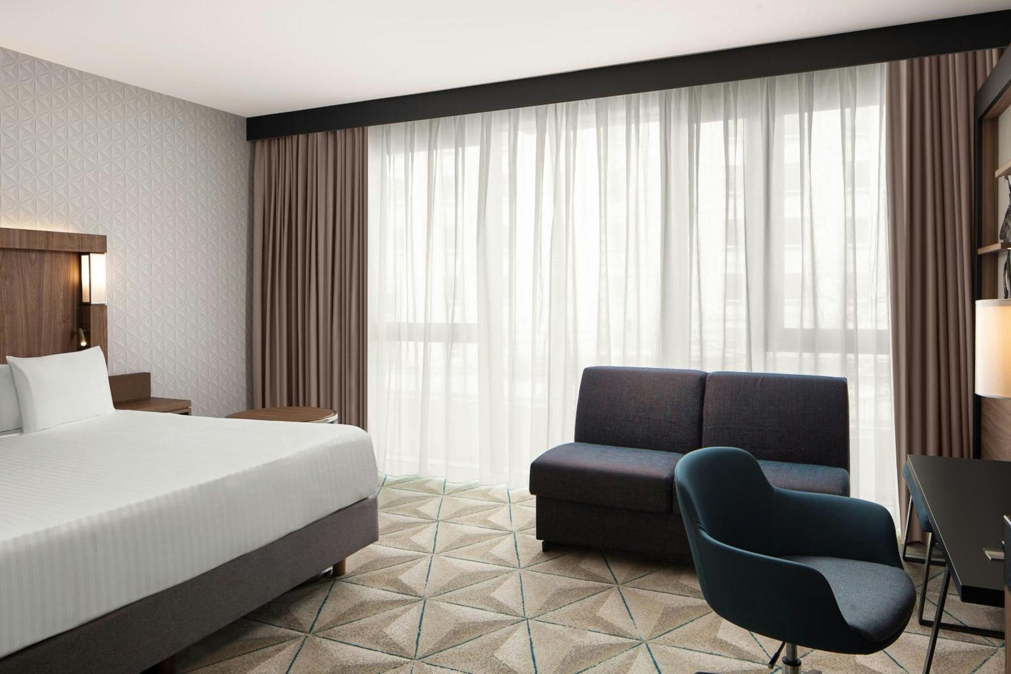 Courtyard By Marriott Paris Porte De Versailles Issy-les-Moulineaux Exteriér fotografie